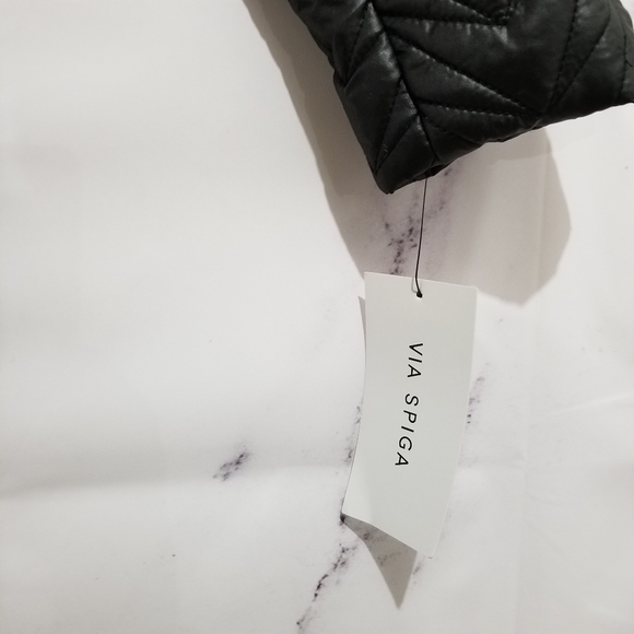 VIA SPIGA Quilted Lightweight Black Jacket - Picture 9 of 11